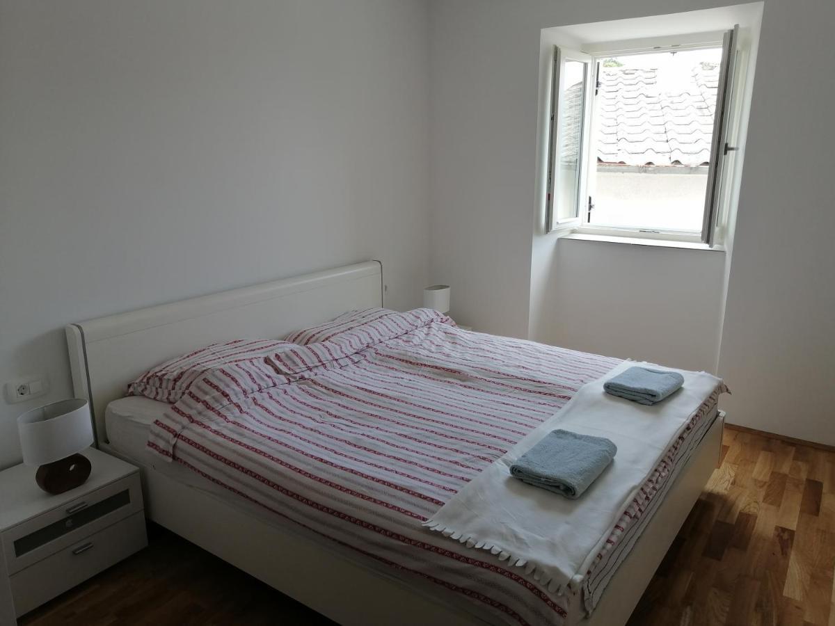 Erika Apartment Екстериор снимка