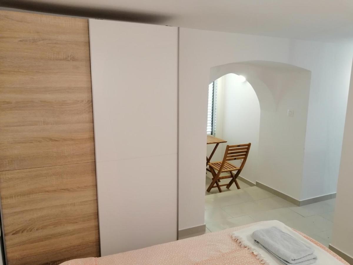 Erika Apartment Екстериор снимка